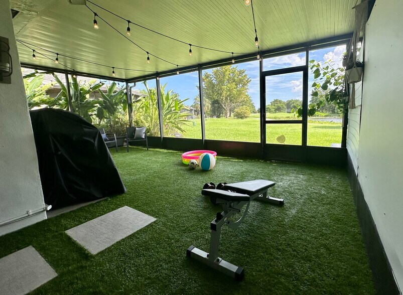 Patio - 8101 SW 22nd Ct