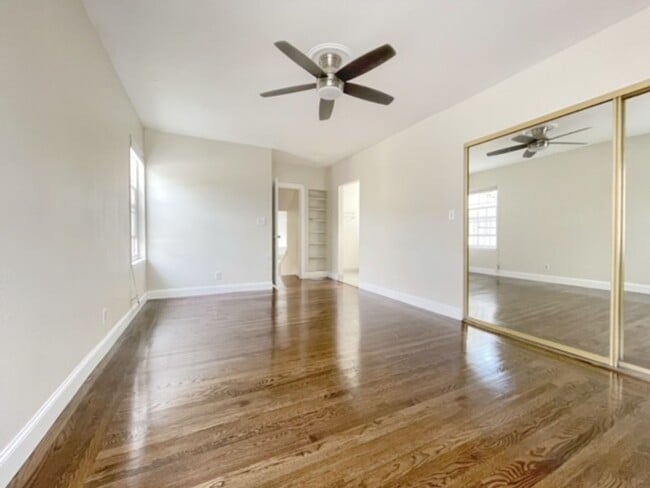 Building Photo - Updated Spacious home in Maxwell Park