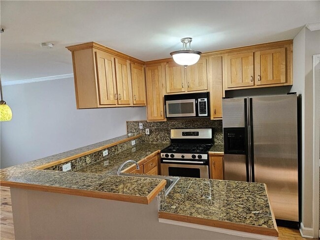 Building Photo - 2232 Dunseath Ave NW