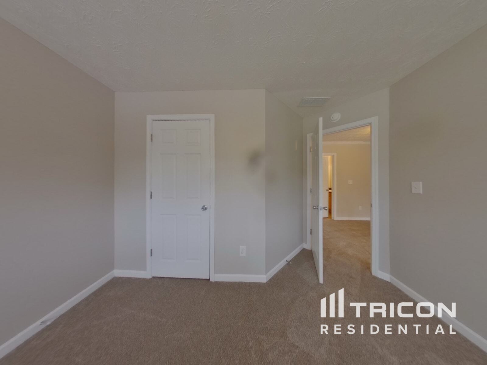 Building Photo - 315 Avonlea Dr