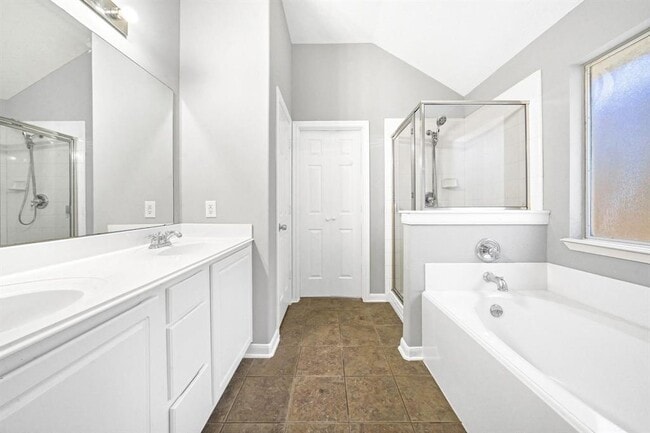 Building Photo - 17827 S White Tail Ct