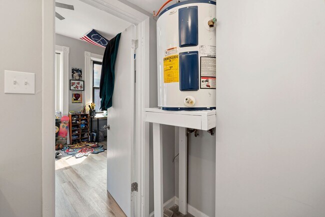 Building Photo - 23 Bedford Square