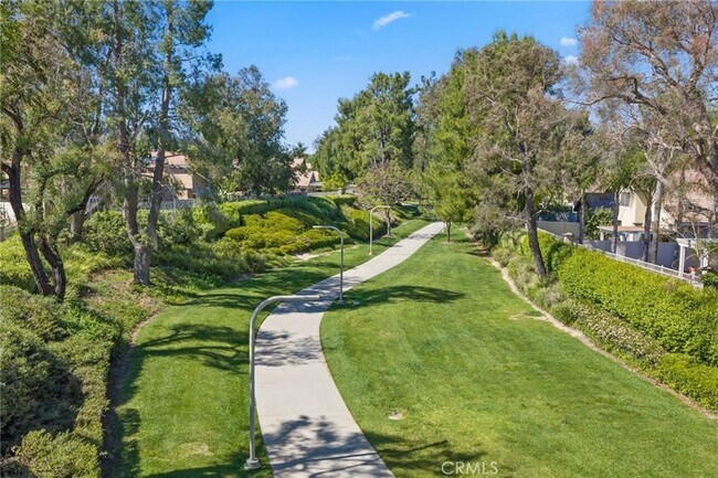 Building Photo - 43540 Corte Benisa