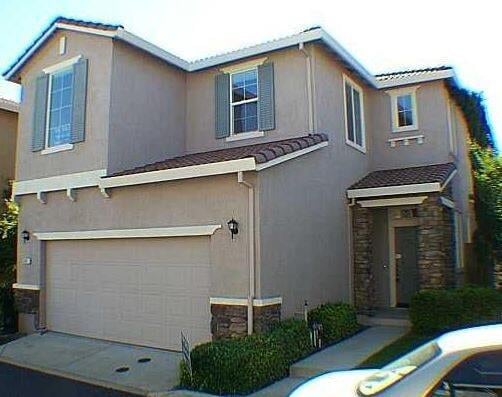 Primary Photo - 301 Dragonfly Cir