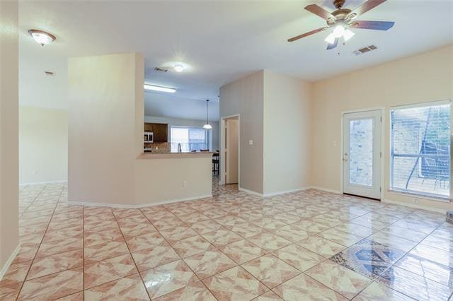 Building Photo - 1529 Allen Dr