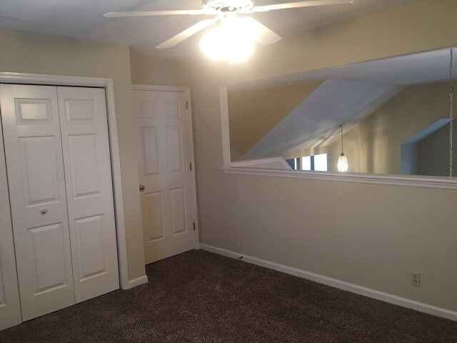 Building Photo - 164 Holt Hills Rd