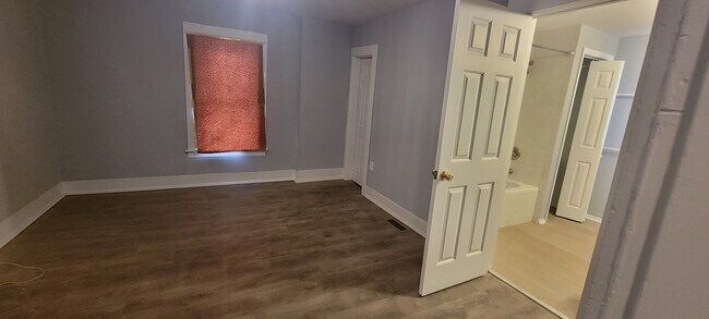 Building Photo - 78 N 3rd Ave