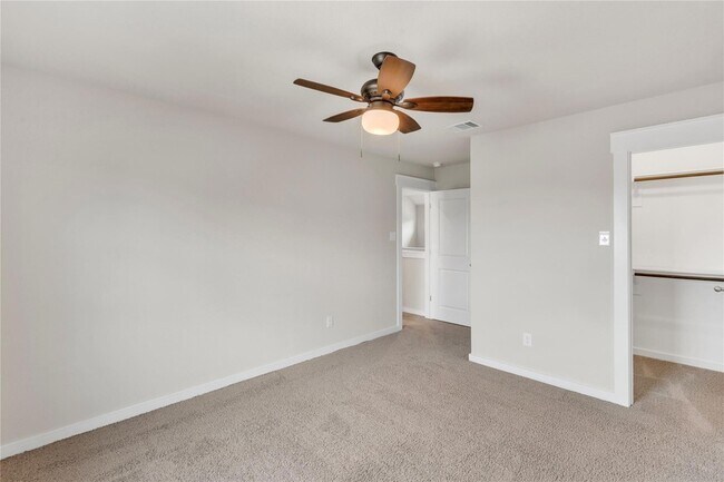 Building Photo - 17104 Crane Fly Dr