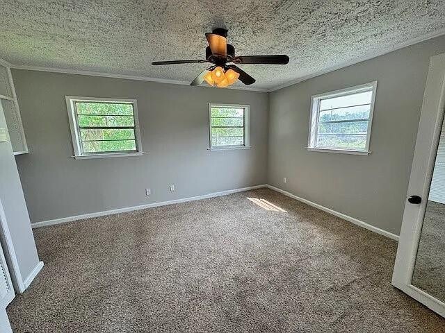 Building Photo - 203 N Lake Dr
