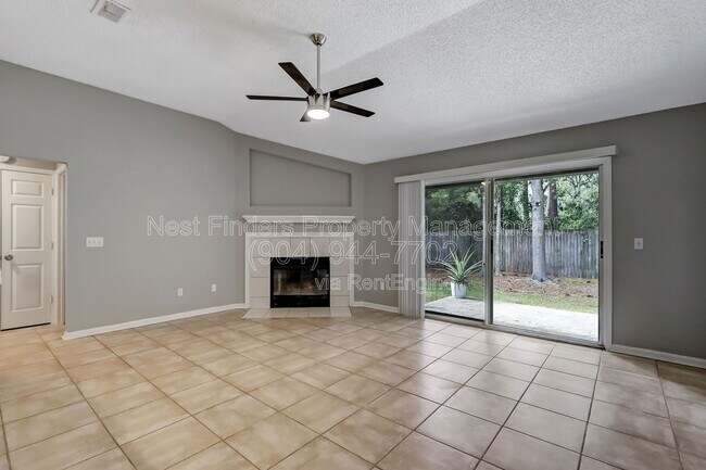 Building Photo - 9642 Pritmore Rd E