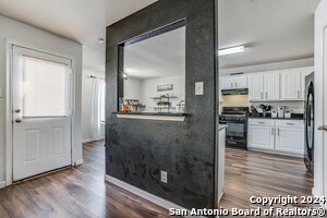 Building Photo - 5619 Red Canyon