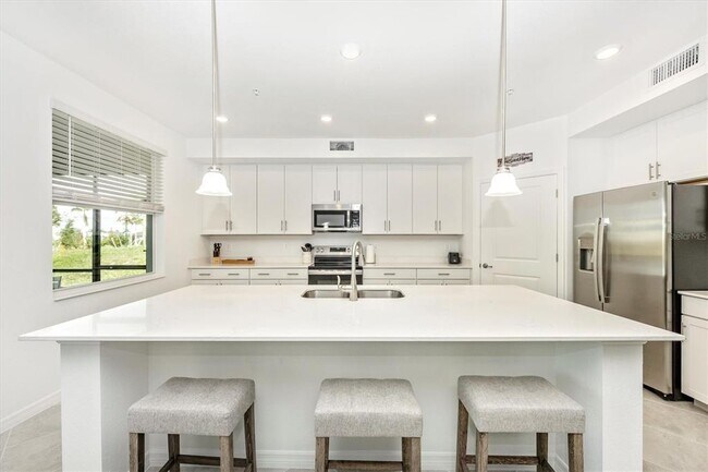 Building Photo - 17775 Boracay Ct