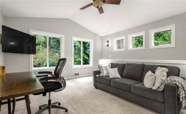 Building Photo - Love at First Sight - Beautiful 3 Bedroom ...