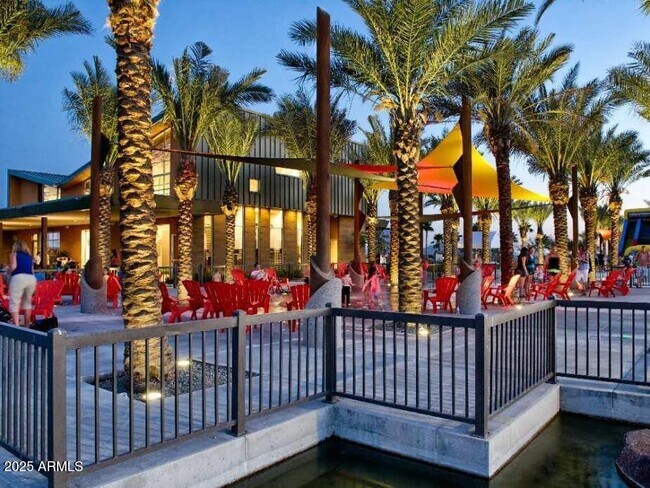 Building Photo - 4861 S Tune