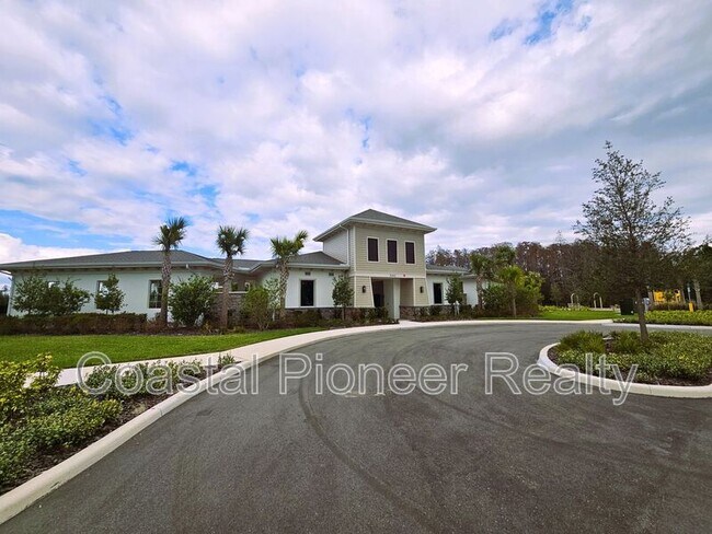 Building Photo - 32520 Weathered Oak Dr