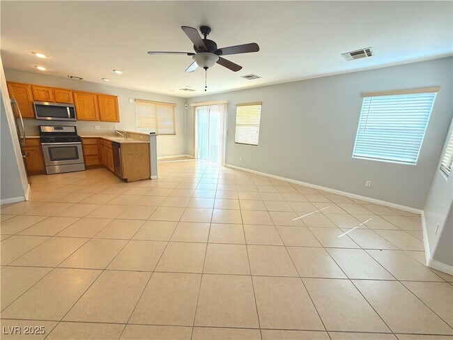 Building Photo - 1140 Lilac Charm Ave