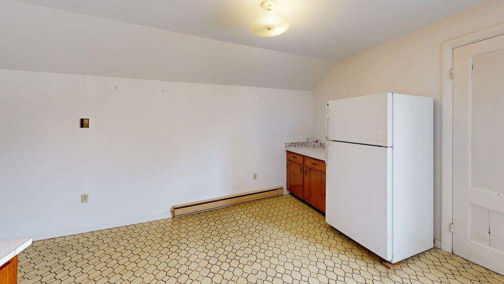 Interior Photo - 169 Main Street