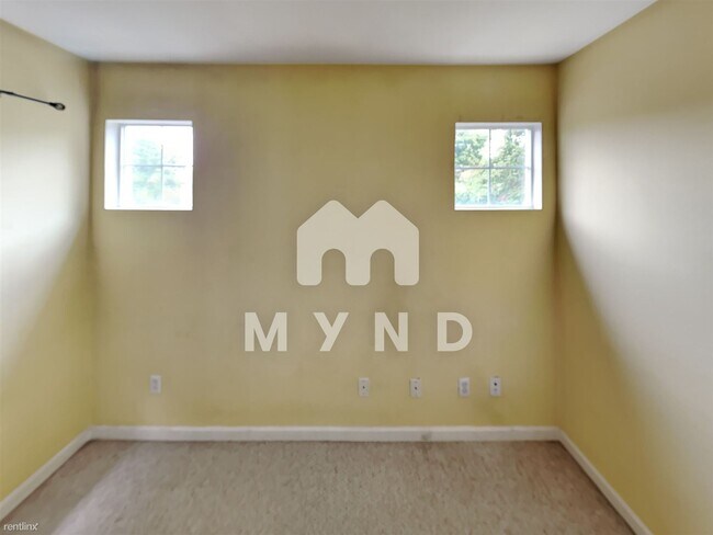 Building Photo - 3 br, 2.5 bath Townhome - 3597 Dayton Common