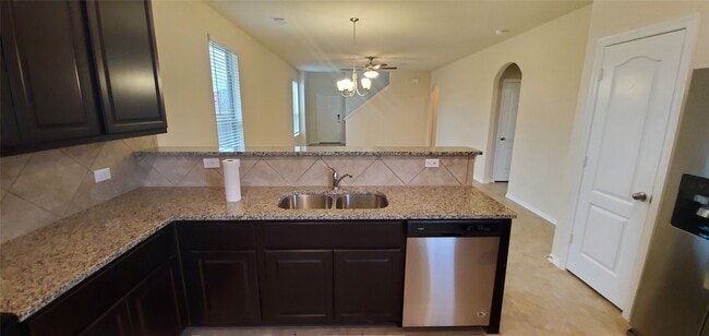 Building Photo - 2530 Remembrance Cir