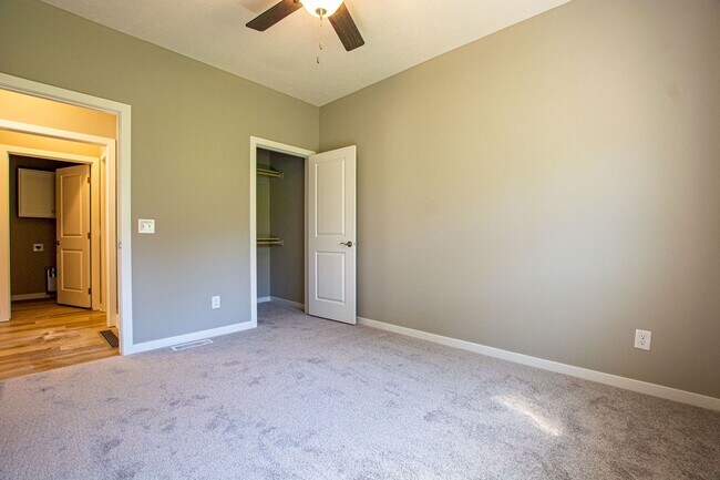 Building Photo - S342-346 North Allen Street