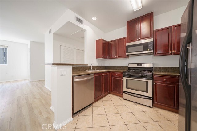 Building Photo - 13941 Sherman Way