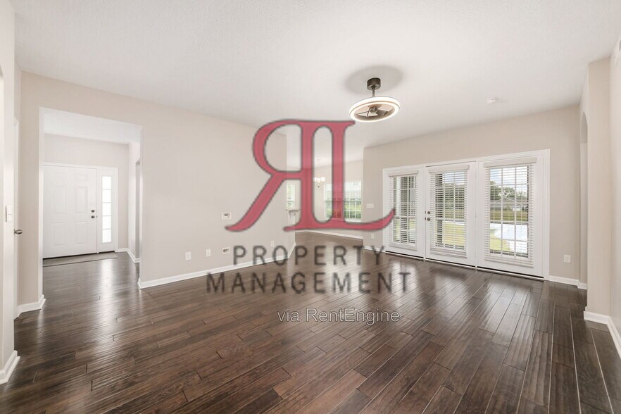 Building Photo - 5940 Whitewood Way