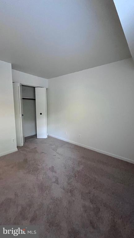 Building Photo - 5904 Cove Landing Rd