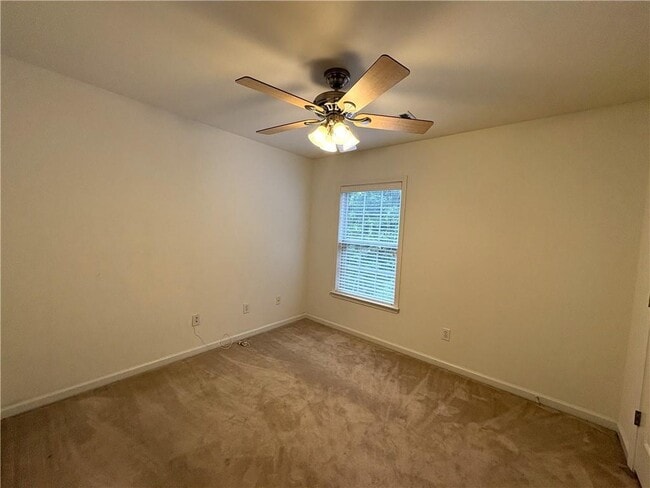 Building Photo - 195 Gaines Oak Way
