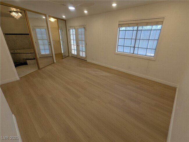 Building Photo - 7301 Pleasant View Ave