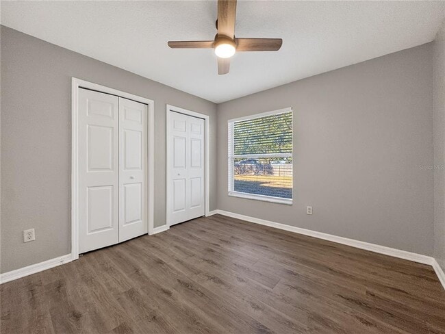 Building Photo - 14309 Golden View Dr