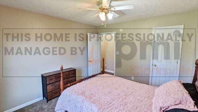 Building Photo - 2408 Shoveler Way