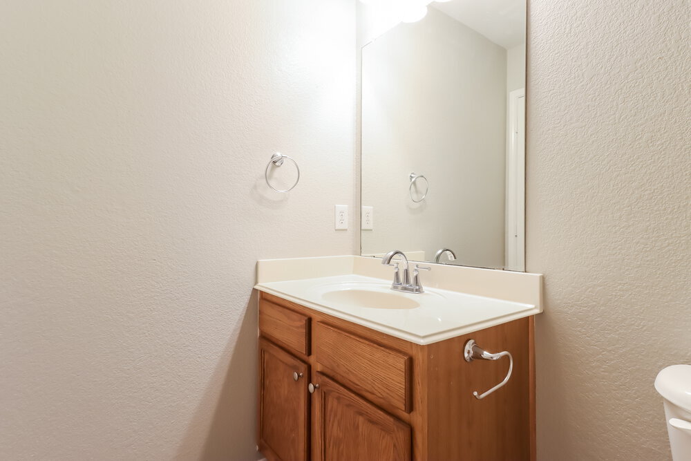 Building Photo - 1216 Sandpiper Dr