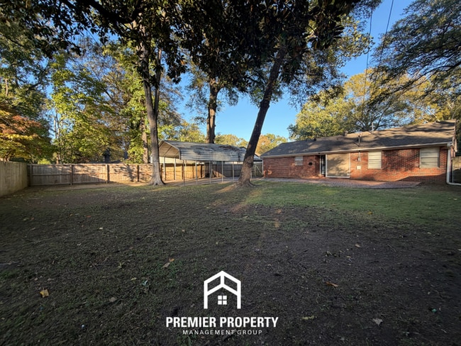 Building Photo - 1085 S.Perkins Rd