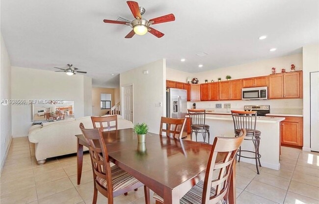 Building Photo - 11510 SW 254th St