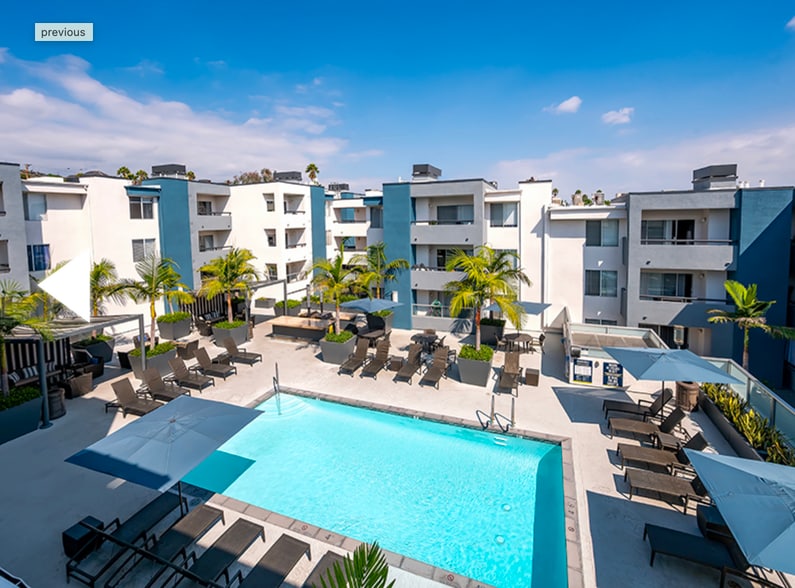 Building Photo - 1265 N Crescent Heights Blvd