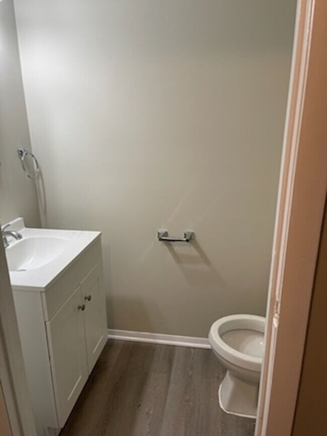 Building Photo - 3422 Belfry Ln