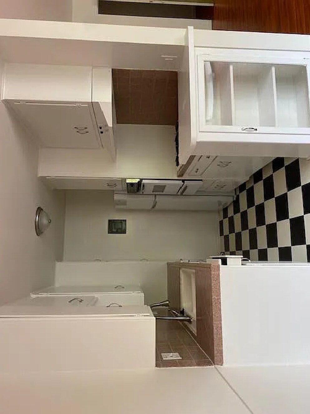 Building Photo - 3834 Mentone Ave