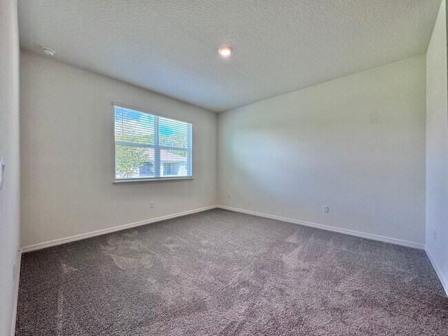 Building Photo - 2697 Kinsale Ln