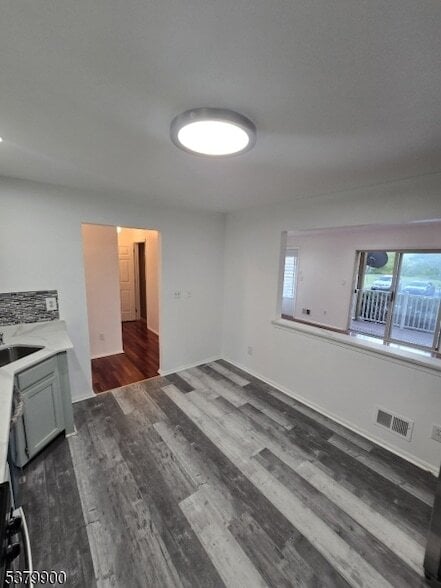 Building Photo - 4605 Birchwood Ct
