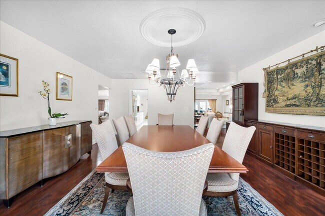 Building Photo - 2908 Banyan Blvd Cir NW
