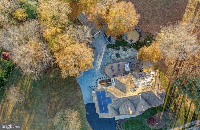Building Photo - 109 Quail Ct