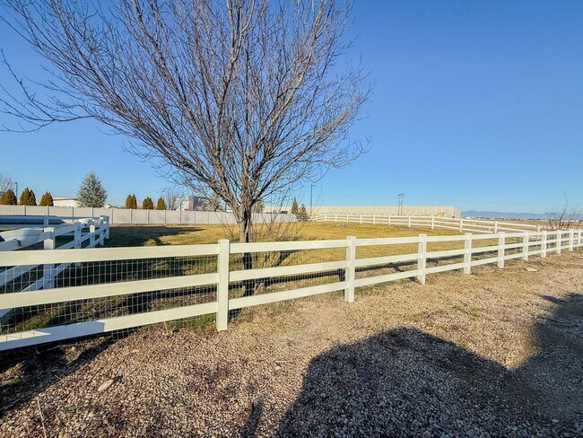 Building Photo - Midland Houses