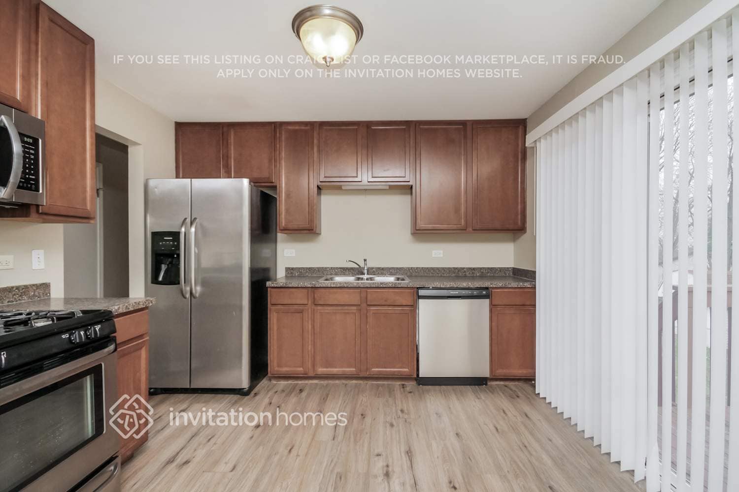 Building Photo - 606 Cochise Cir