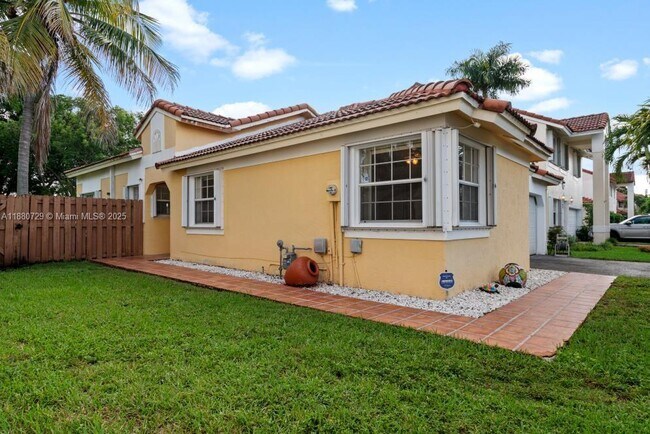 Building Photo - 11221 SW 149th Pl