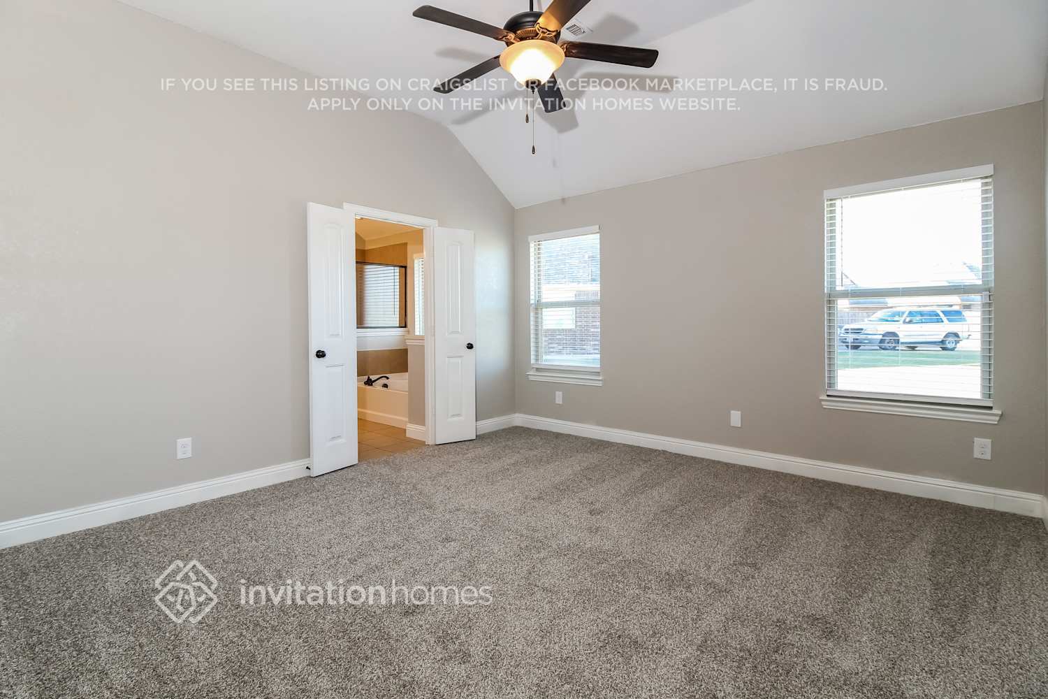 Building Photo - 105 Thorncreek Cir