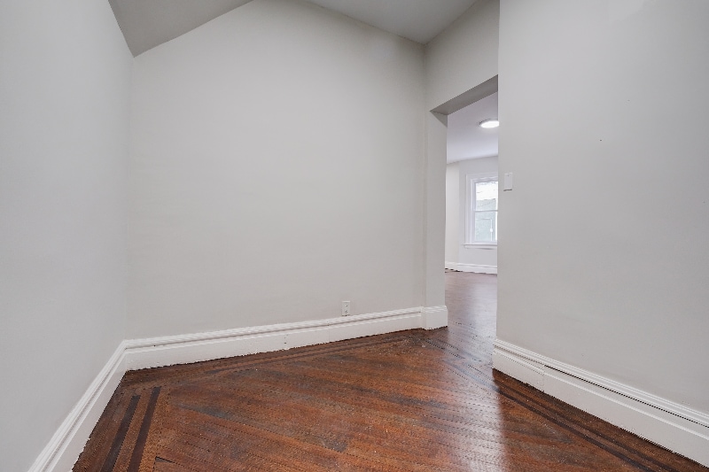 Building Photo - 5 Baldwin Ave