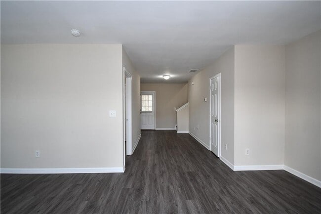 Building Photo - 639 Mill Stone Bluff