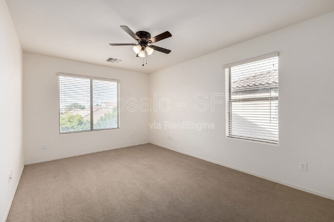 Building Photo - 2656 E Boston St