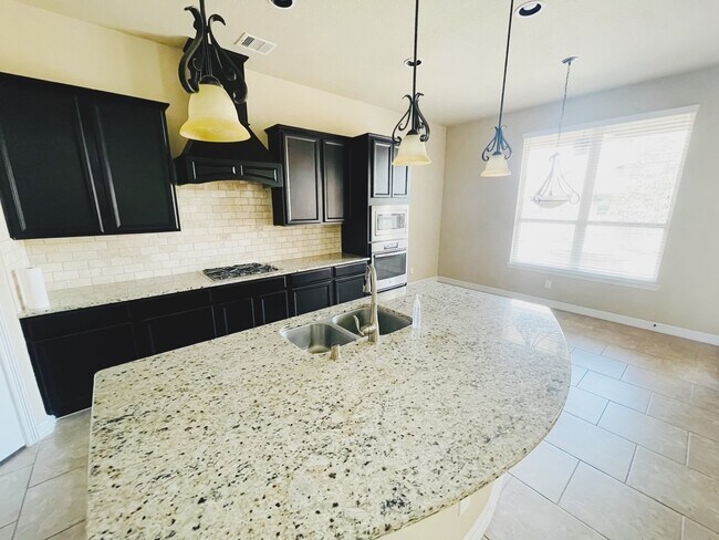Building Photo - 24518 Ali Creek Ct
