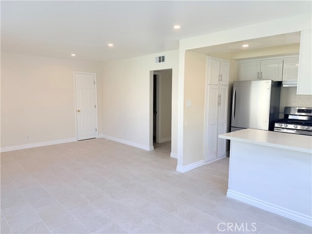 Building Photo - 7453 Franklin St